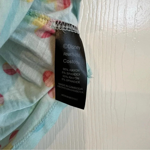 Disney Mickey Mouse Pajama Set Short sleeve top and shorts size Medium - Picture 9 of 9